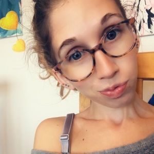 Meet your Posher, Amanda